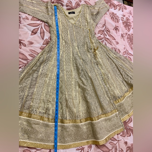 ASIM JOFA  Cream and Purple Embellished Dress - Picture 16 of 17